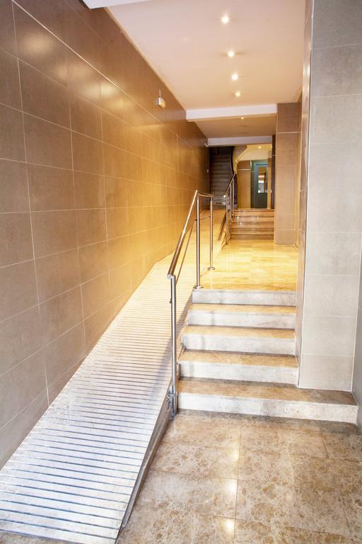 Apartamento Cardenal บาเลนเซีย ภายนอก รูปภาพ